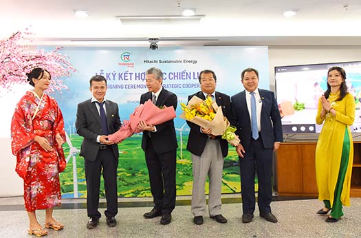 THE SIGNING CEREMONY OF STRATEGIC CORPORATION