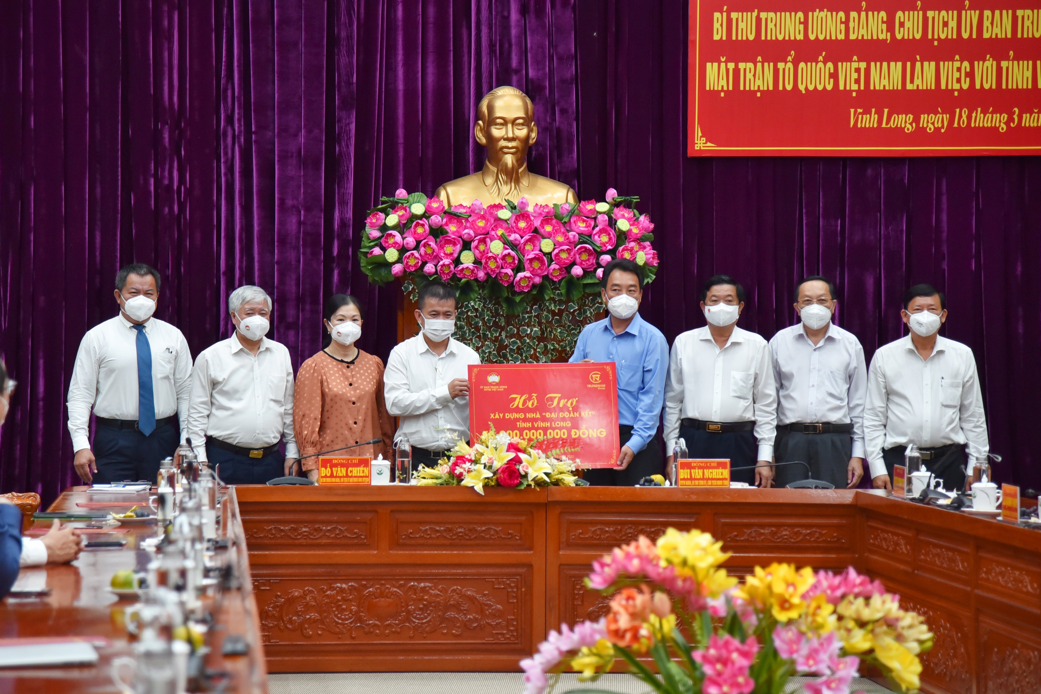 TRUNGNAM GROUP SPONSORS VND 56 BILLION FOR HOUSE CONSTRUCTION VINH LONG PROVINCE.