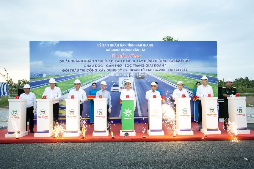 HẬU GIANG KHỞI CÔNG GÓI THẦU SỐ 2 CAO TỐC CHÂU ĐỐC - CẦN THƠ - SÓC TRĂNG