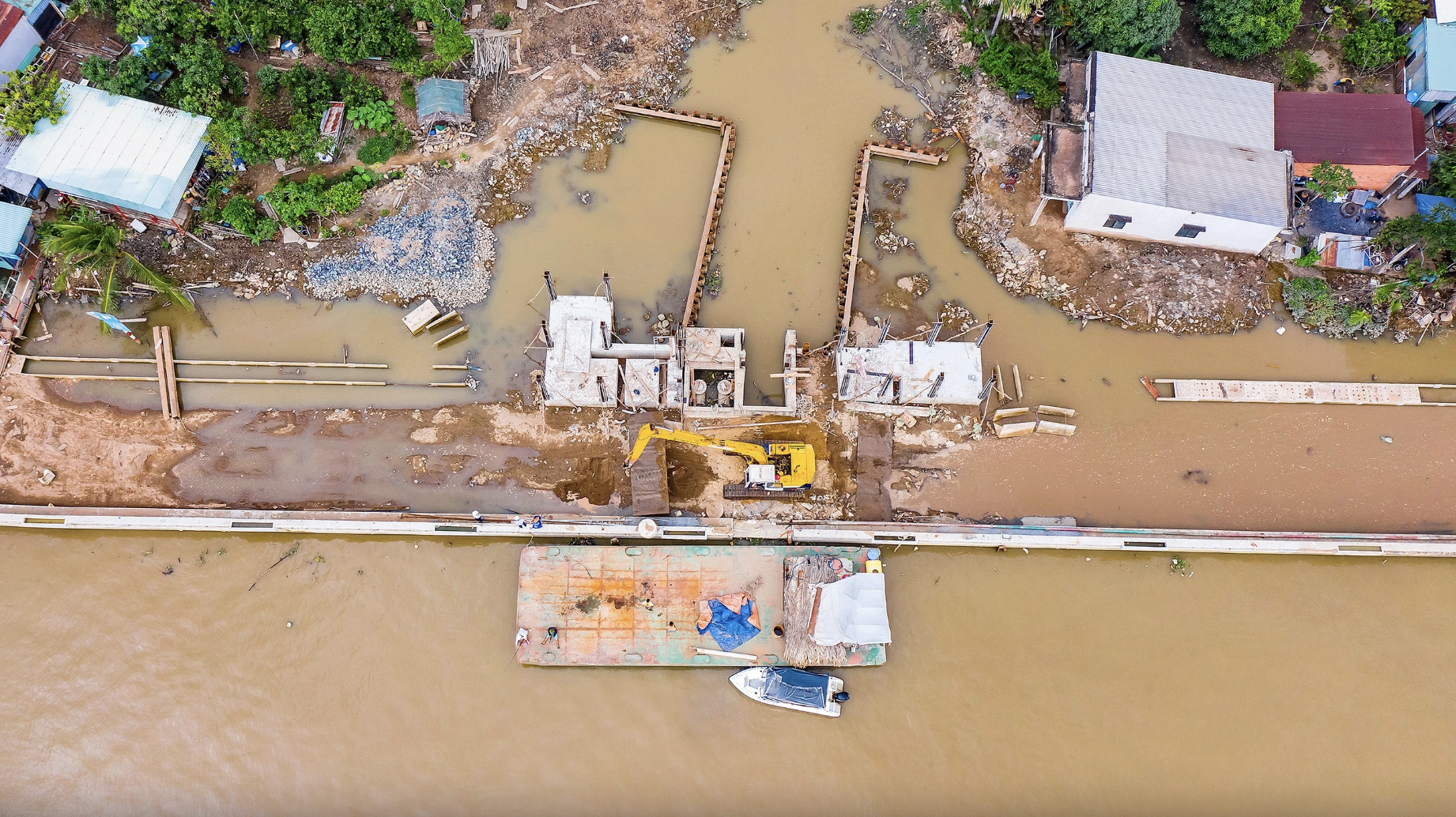 PARTY GENERAL SECRETARY TO LAM ORDERS FINAL RESOLUTION FOR HCMC’S VND 10,000-BILLION FLOOD CONTROL PROJECT