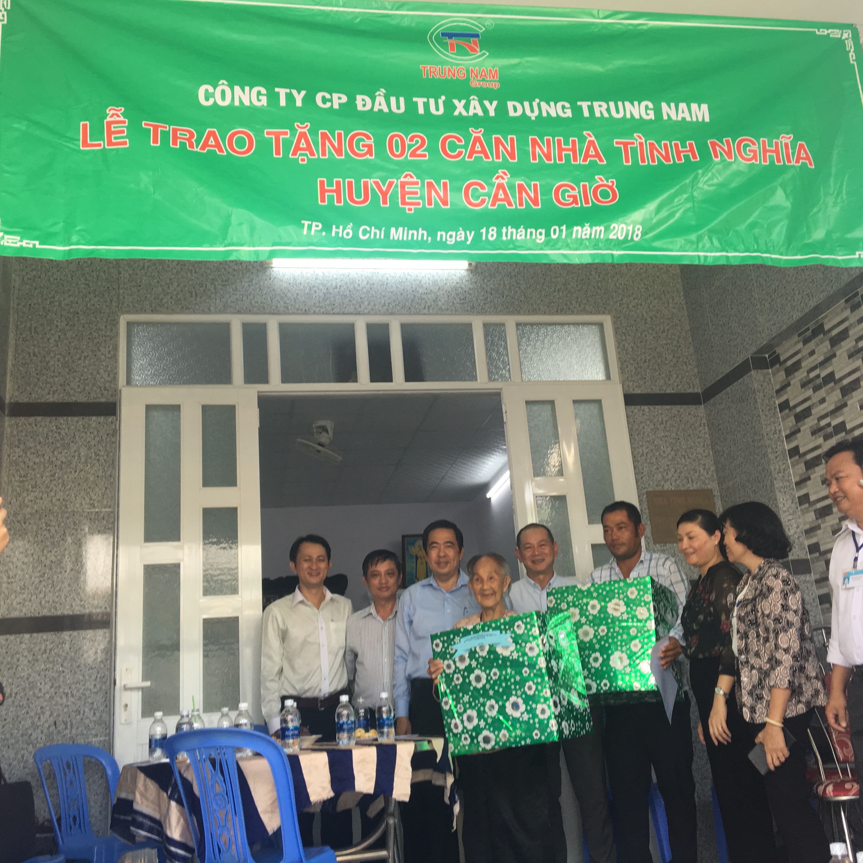 TRUNGNAM GROUP DONATED HOUSES THANH AN COMMUNE, CAN GIO DISTRICT